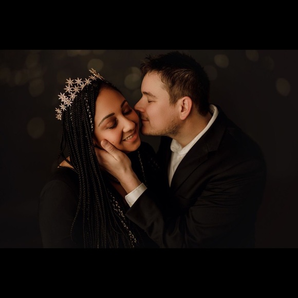 Meet your Posher, Ashlee - Picture 1 of 1